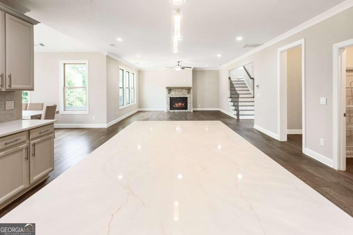 633 Wynnewood Court Powder Springs - 75