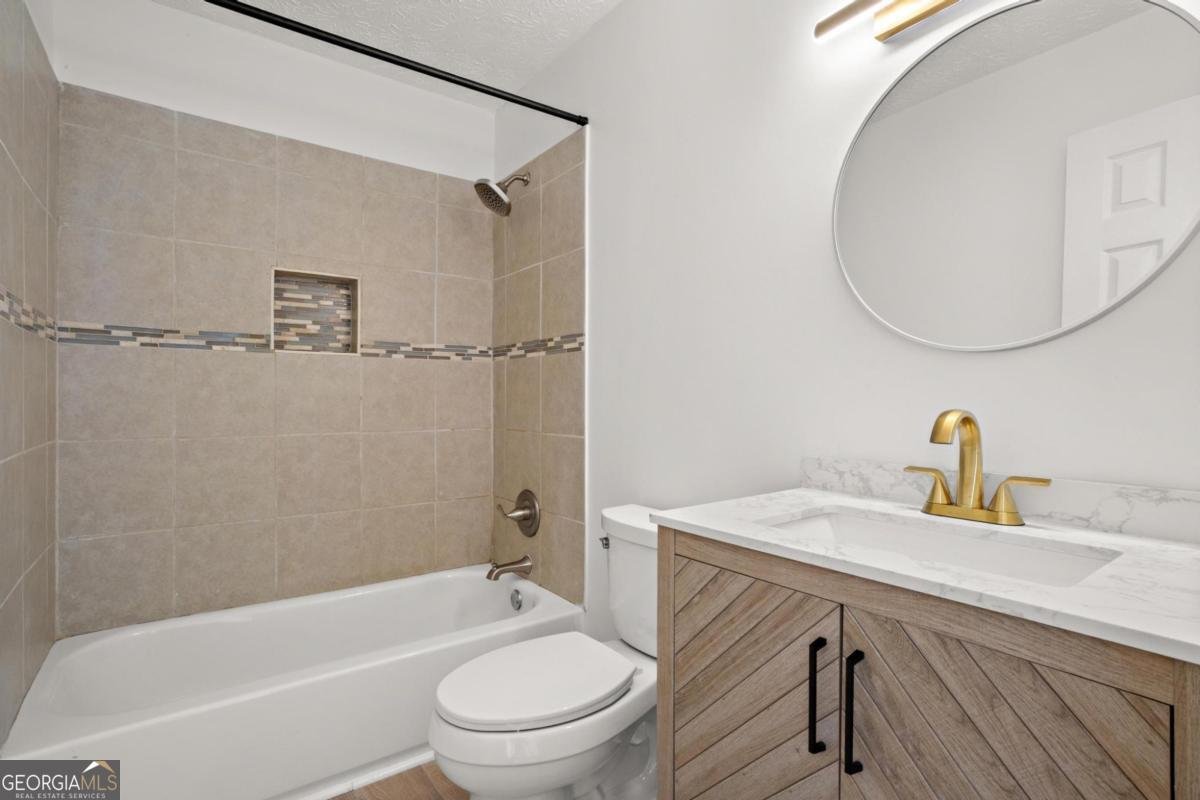 2410 Brooks Court Smyrna - 24