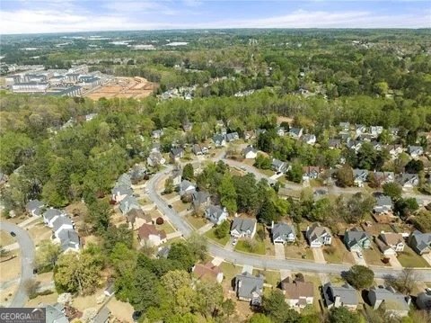 2550 Suwanee Lakes Trail Suwanee - 28