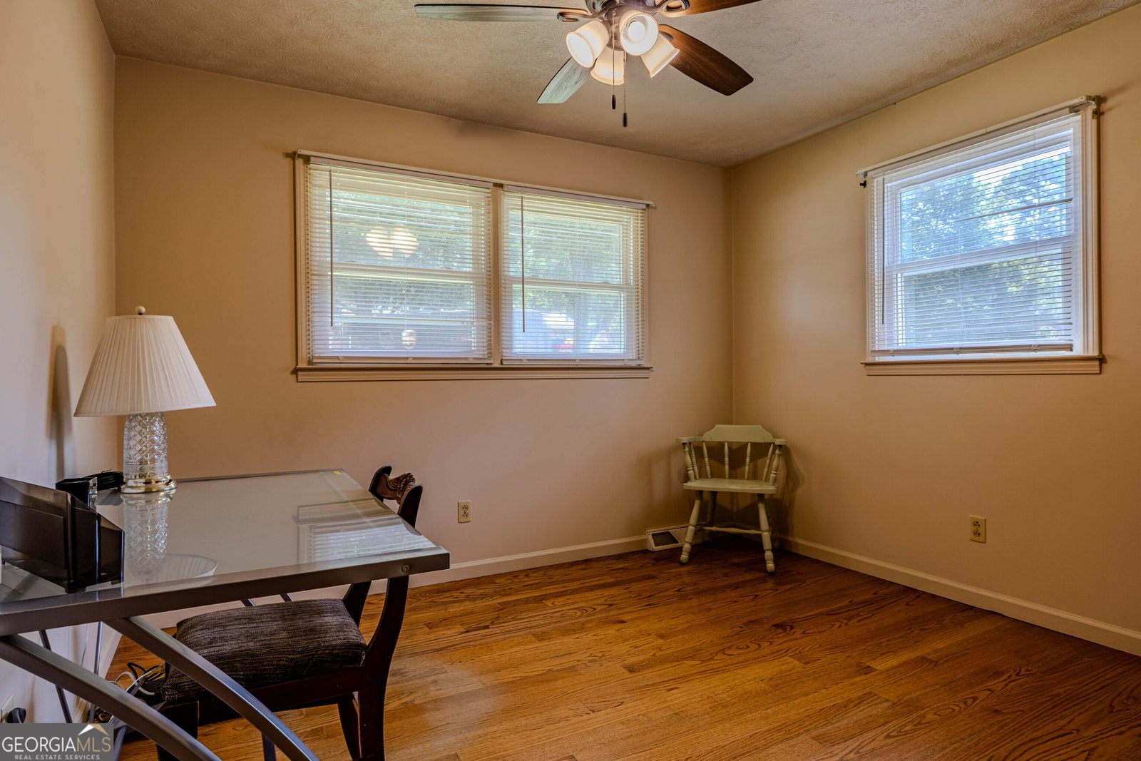 542 Old Lindale Road Lindale - 11