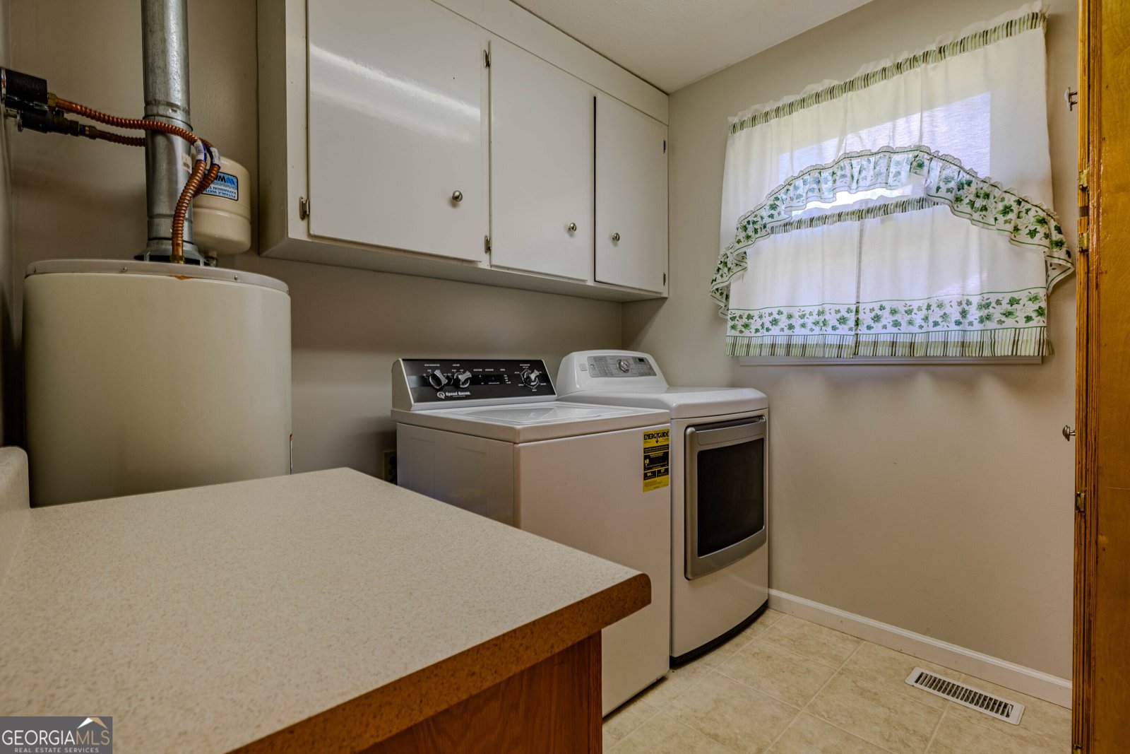 542 Old Lindale Road Lindale - 15