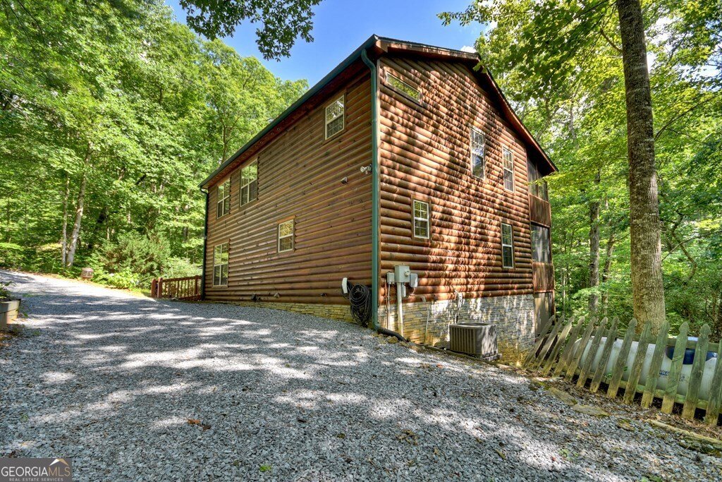 409 Hothouse Lane Mineral Bluff - 11