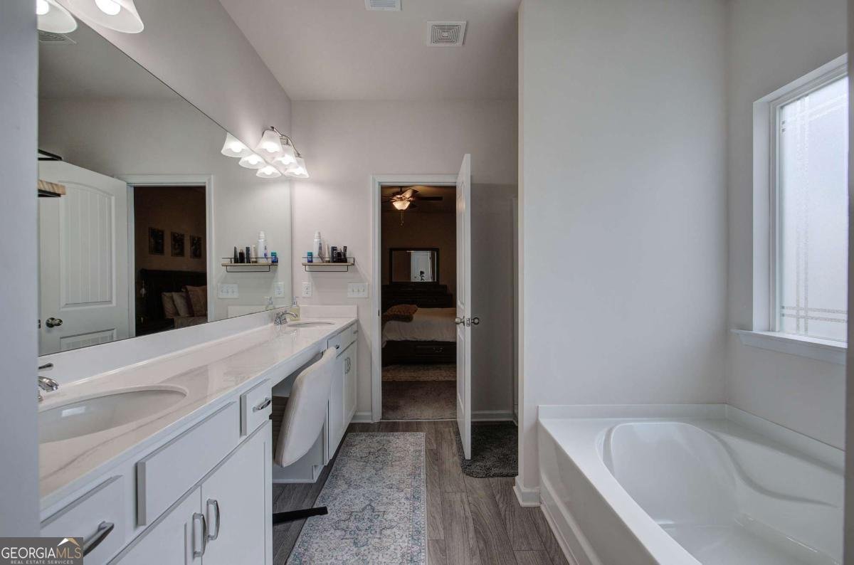 16 Maycroft Court Rome - 31