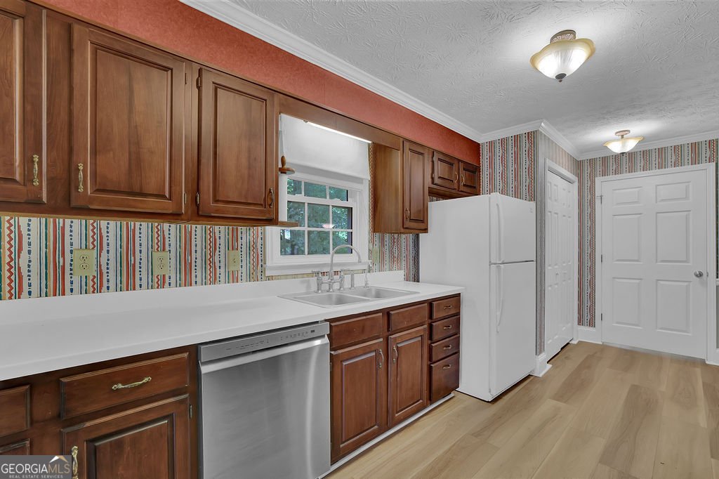 1970 Sturbridge Lane Buford - 9