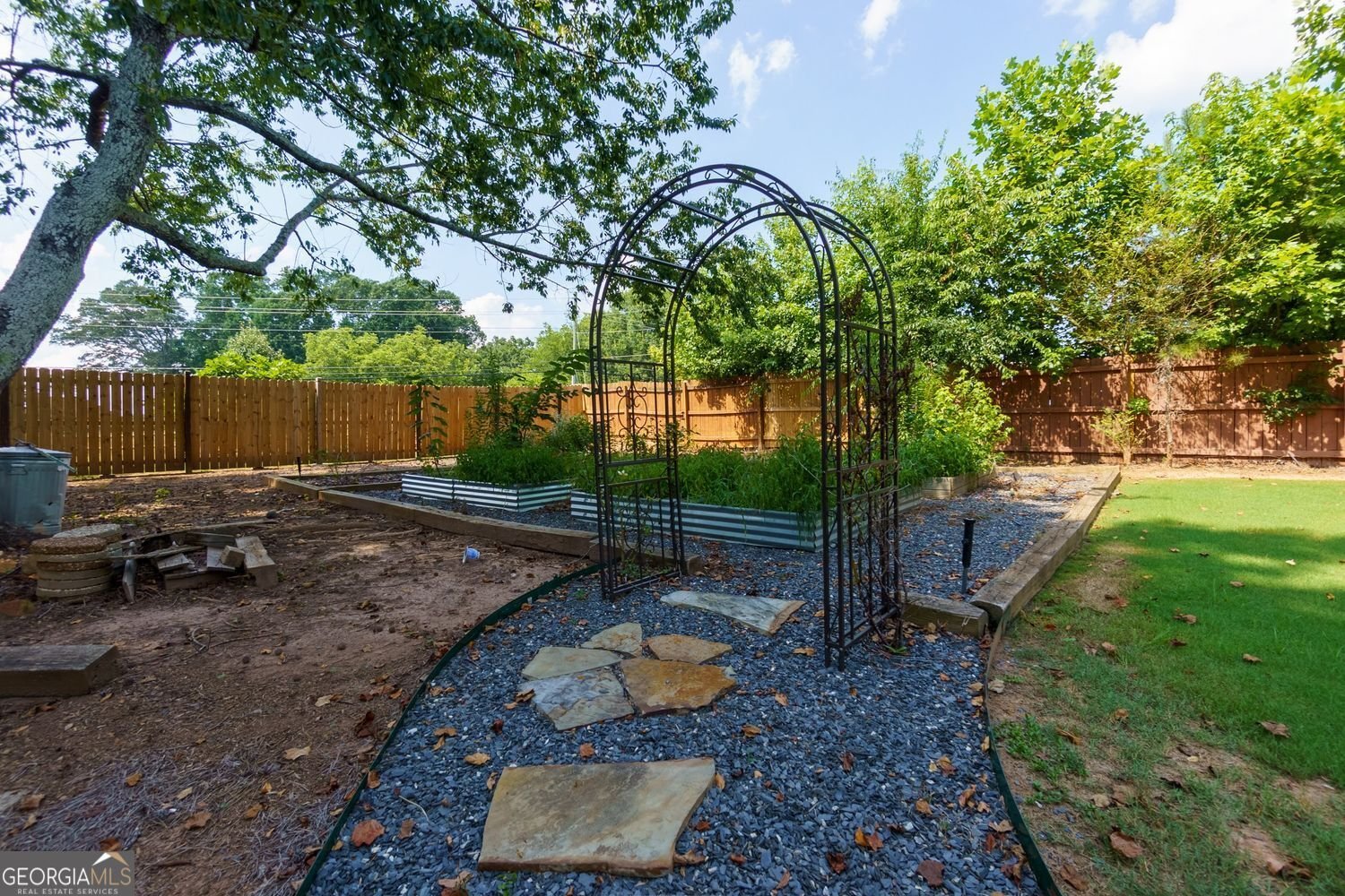 105 Glen Trail Woodstock - 2