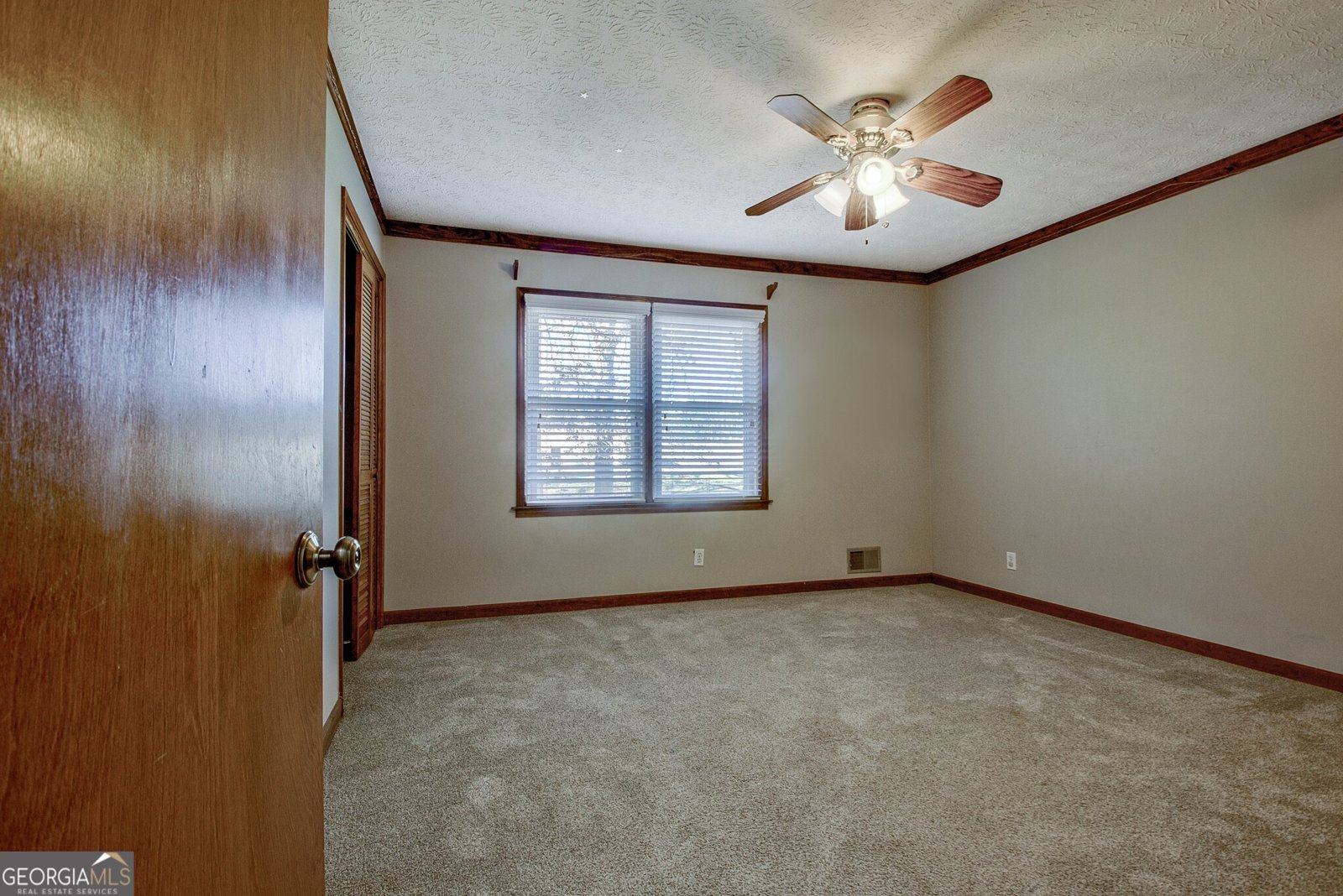 185 Redwood Circle Fayetteville - 20