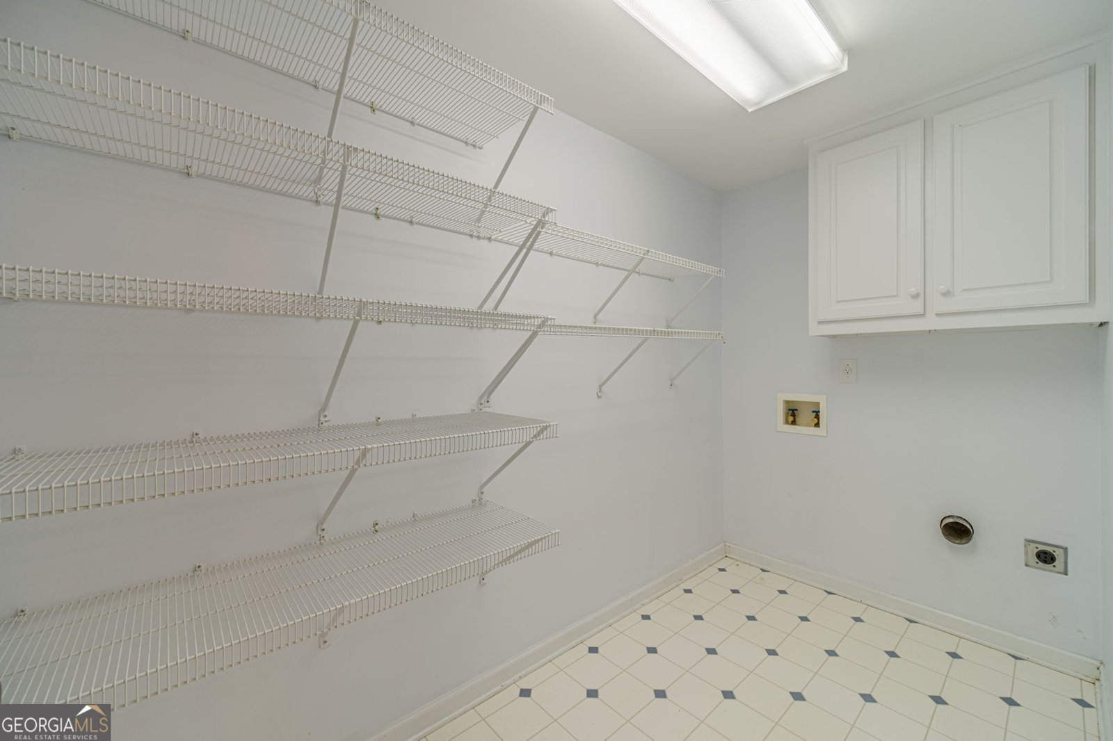 1530 Carrington Court Lawrenceville - 43