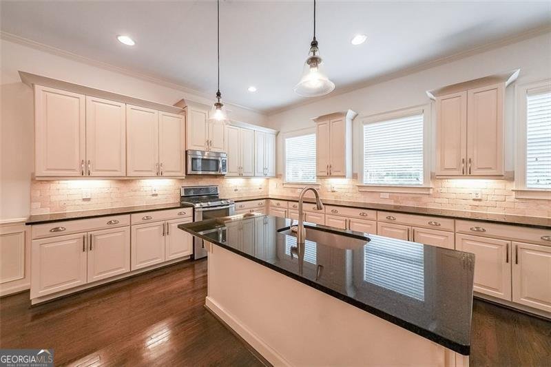 915 Dumaine Trace Atlanta - 18