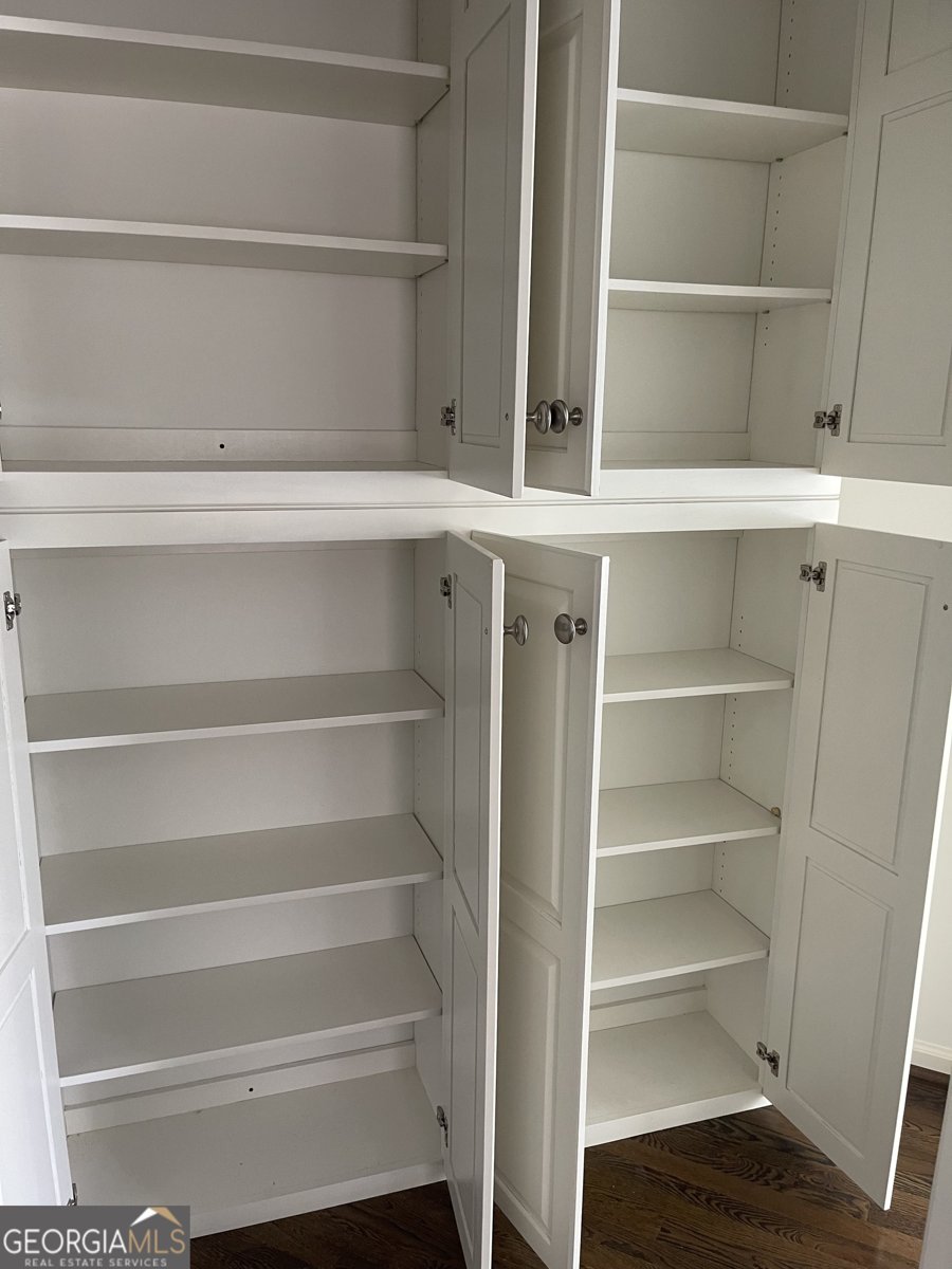 915 Dumaine Trace Atlanta - 33