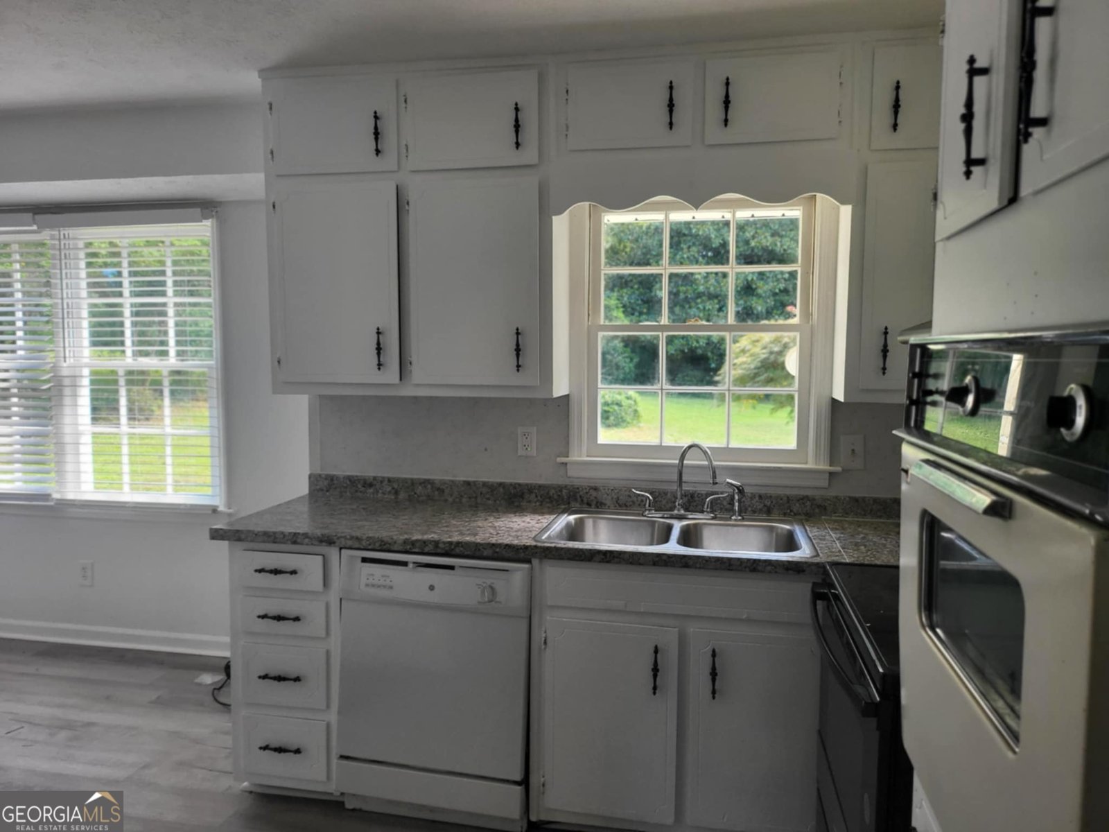 5151 VIVID Drive Stone Mountain - 11
