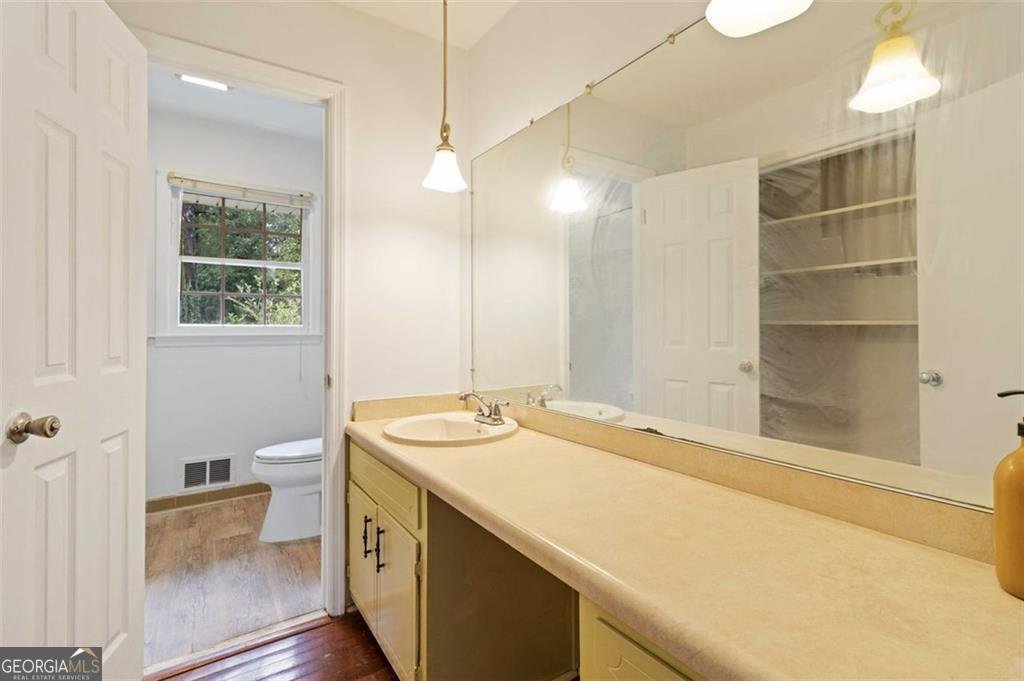 5151 VIVID Drive Stone Mountain - 48