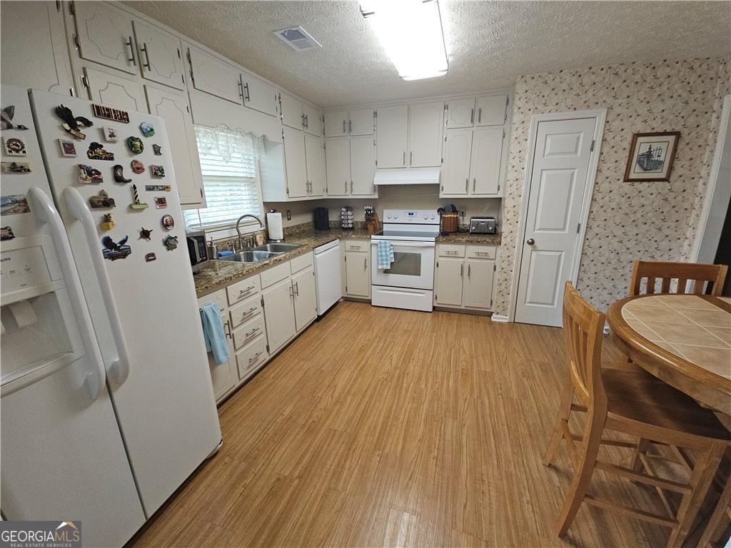 4642 Quail Pointe Drive Flowery Branch - 11