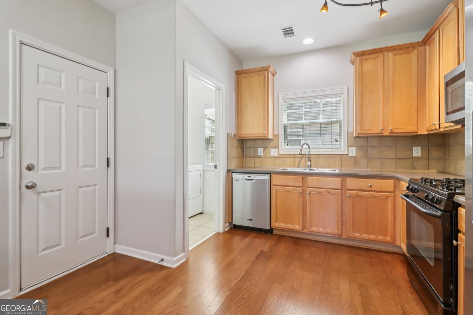 1009 Lake Pointe Court Suwanee - 1