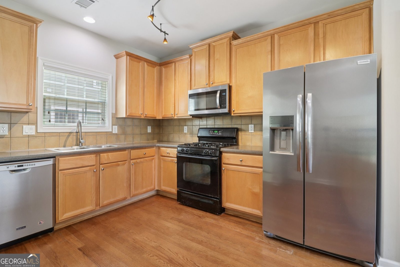1009 Lake Pointe Court Suwanee - 2
