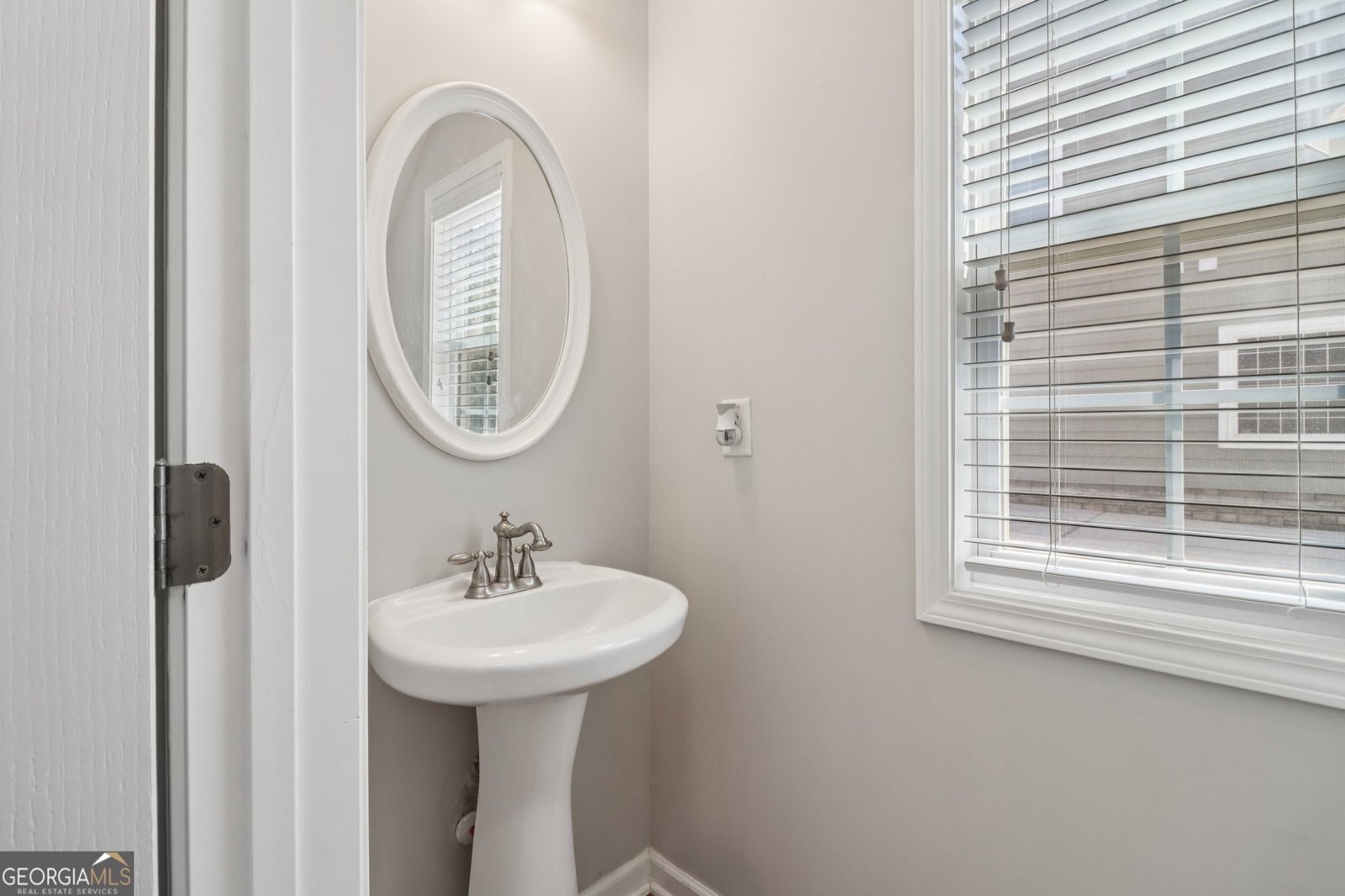 1009 Lake Pointe Court Suwanee - 4