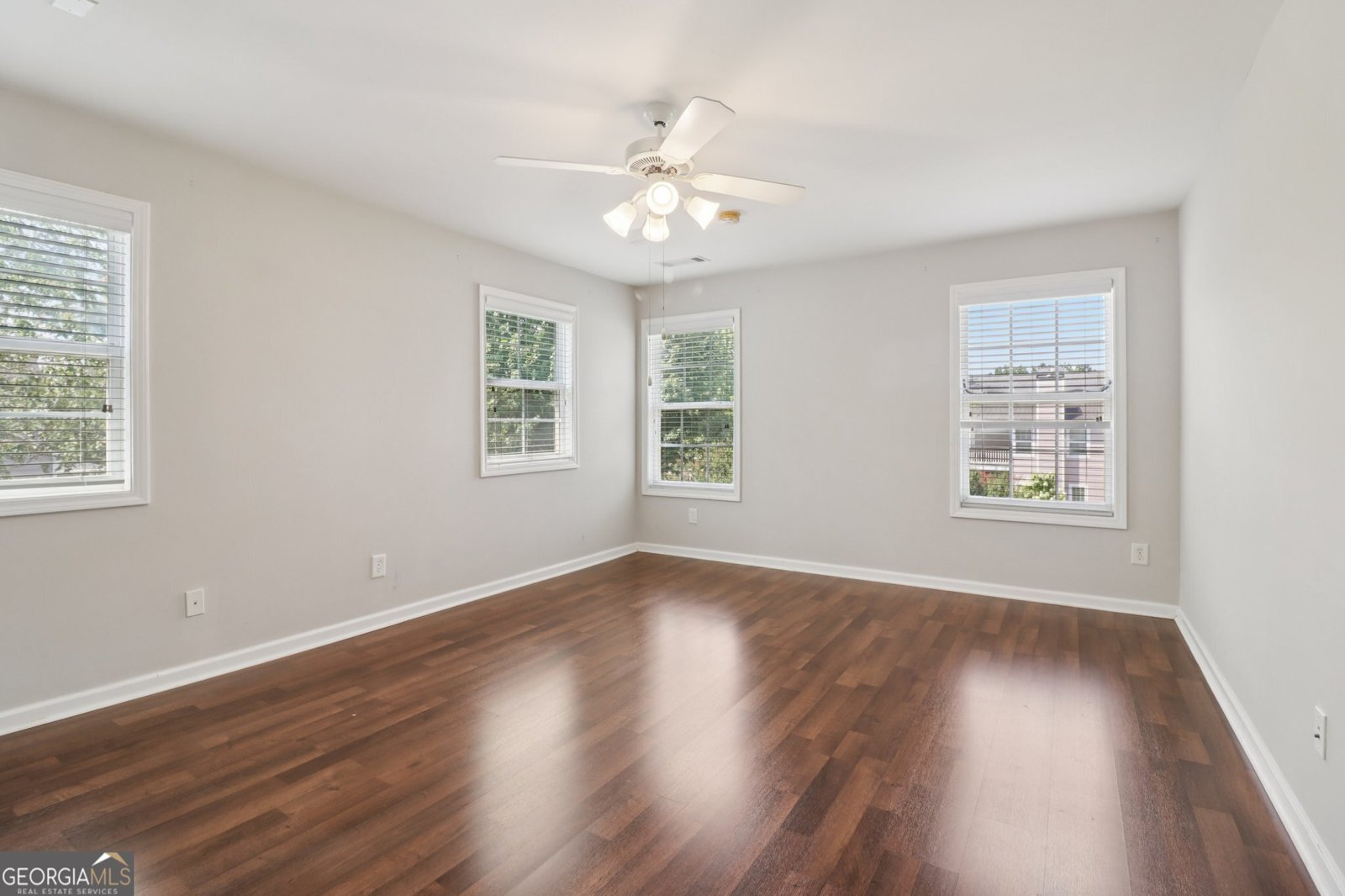 1009 Lake Pointe Court Suwanee - 5