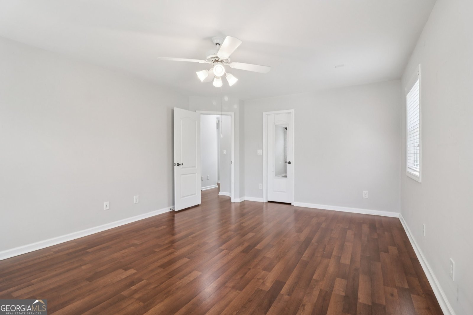 1009 Lake Pointe Court Suwanee - 6