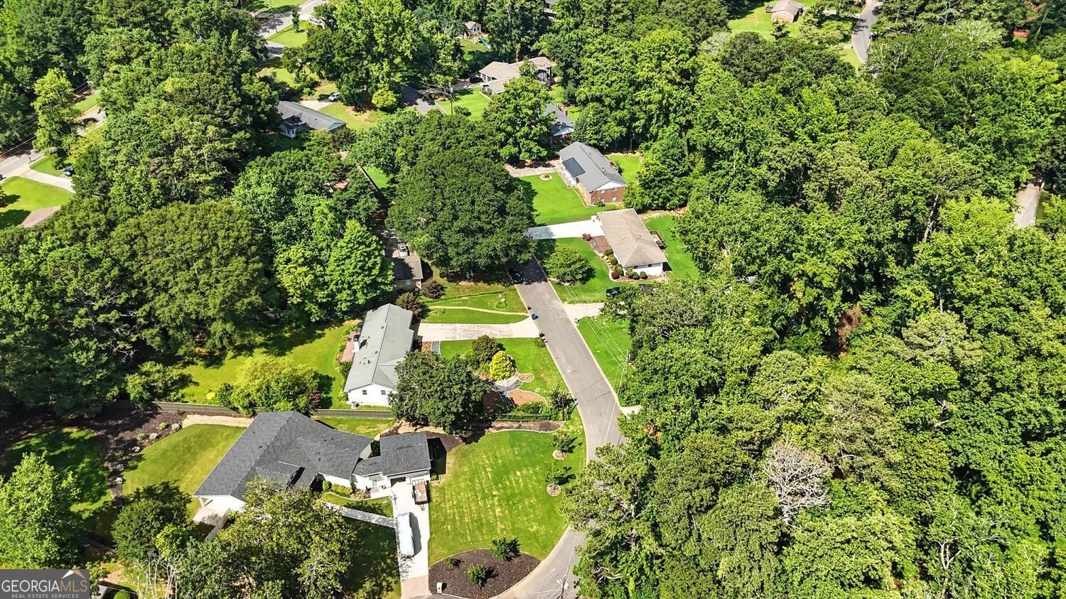 184 Cold Creek Drive Alpharetta - 28