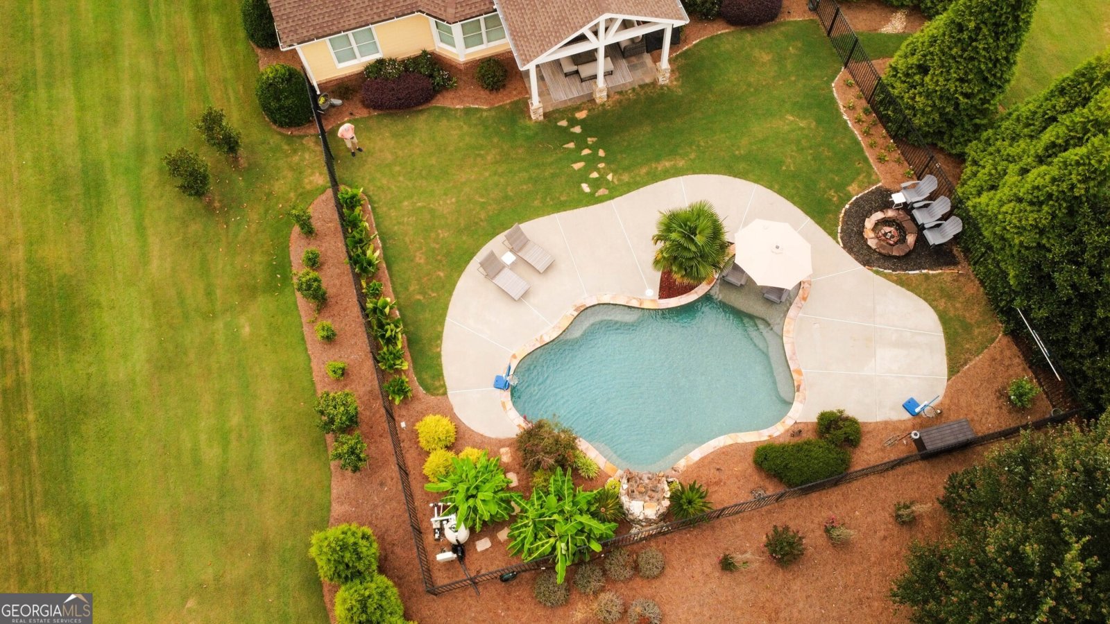 1006 Silver Thorne Drive Loganville - 36