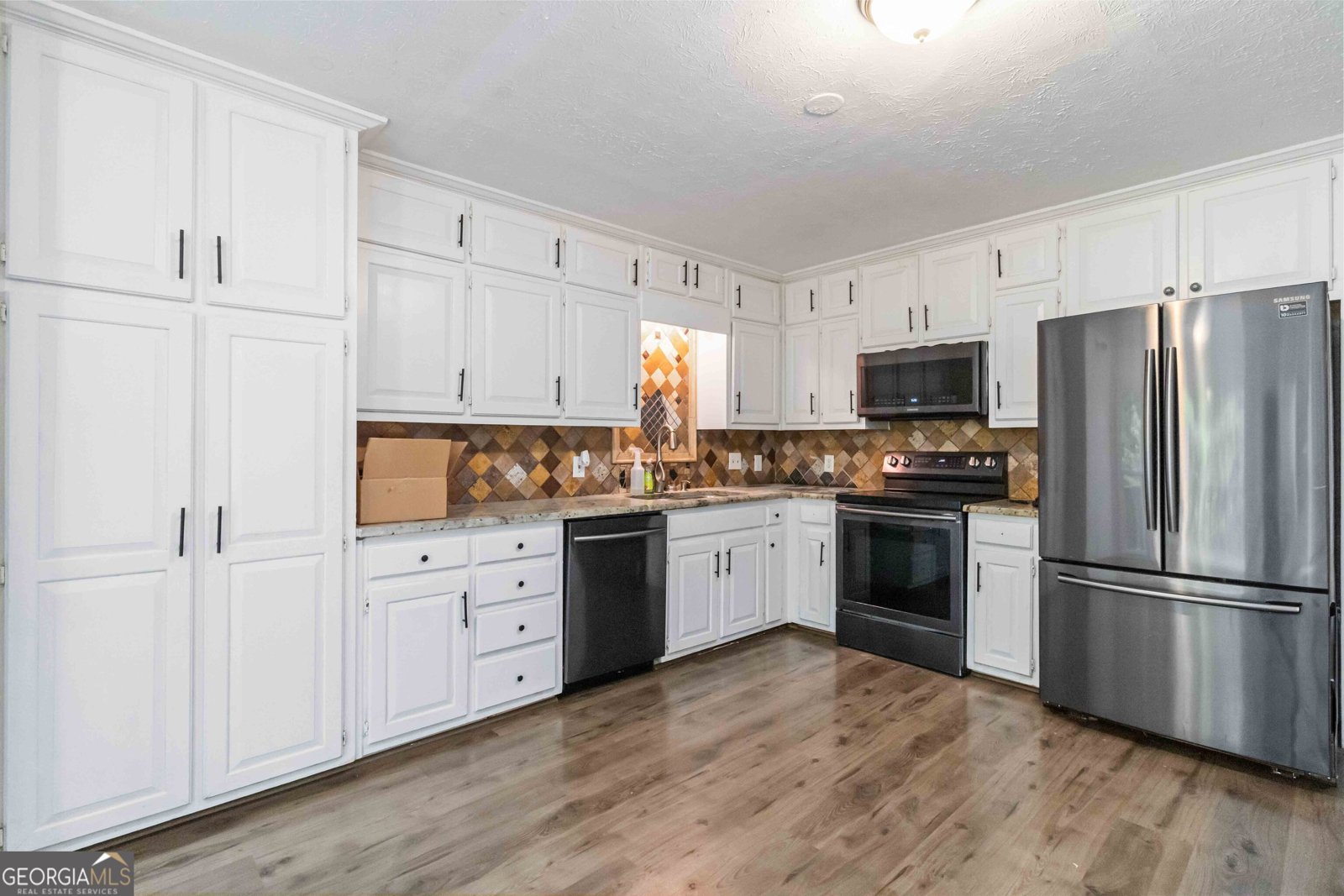 1692 Windsor Chase Court Lawrenceville - 4