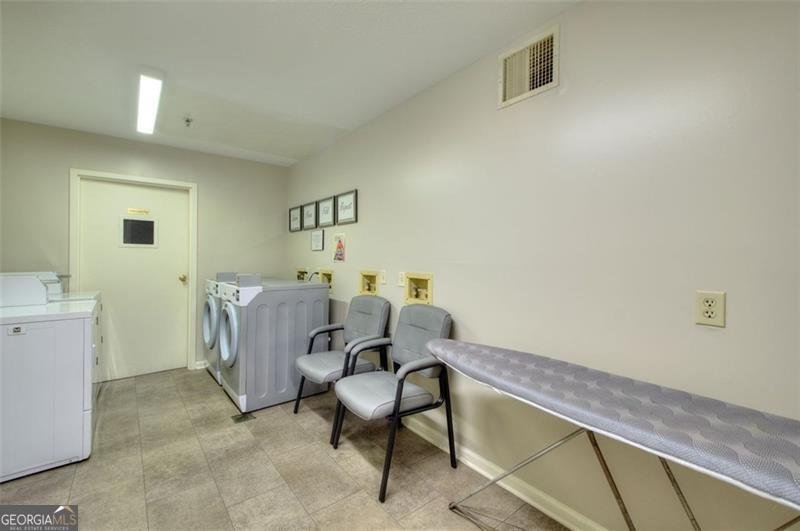 425 Mount Vernon Highway Sandy Springs - 27