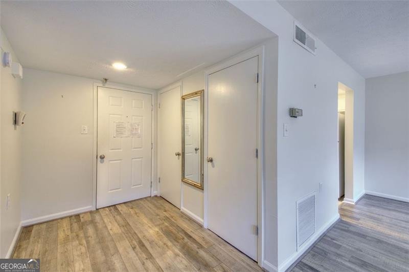 425 Mount Vernon Highway Sandy Springs - 29