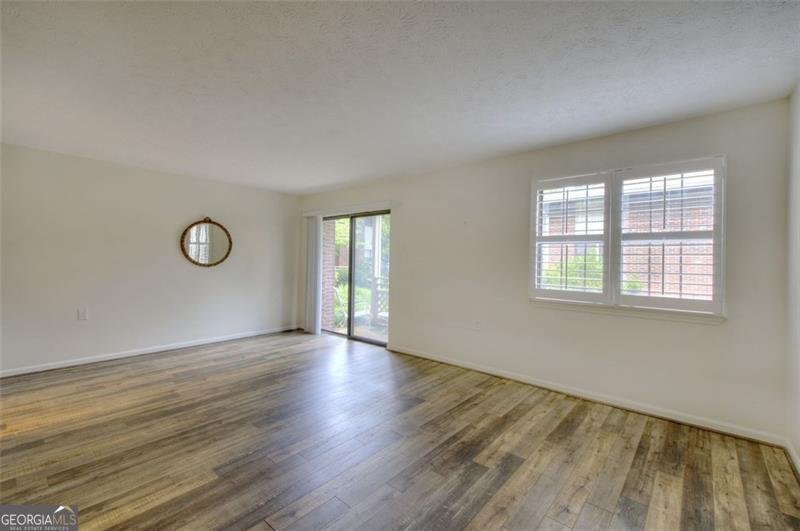 425 Mount Vernon Highway Sandy Springs - 31