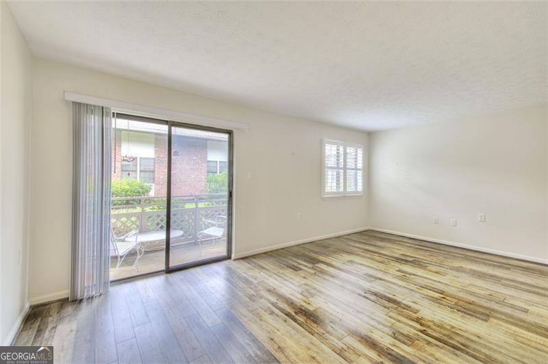 425 Mount Vernon Highway Sandy Springs - 32