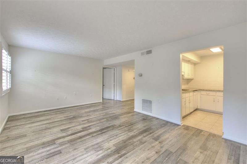 425 Mount Vernon Highway Sandy Springs - 33