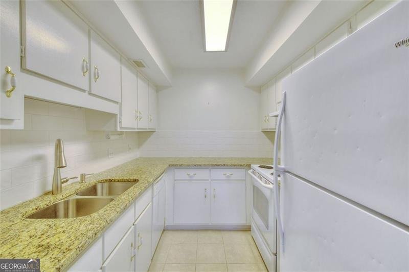 425 Mount Vernon Highway Sandy Springs - 36