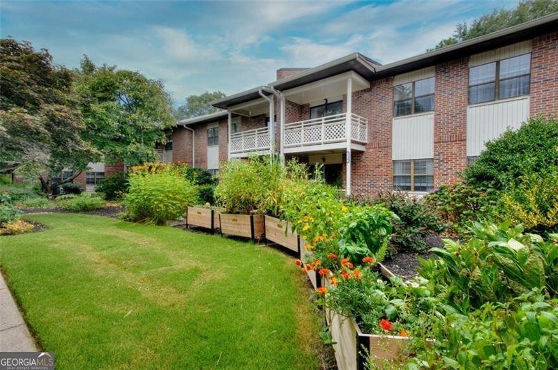 425 Mount Vernon Highway Sandy Springs - 46