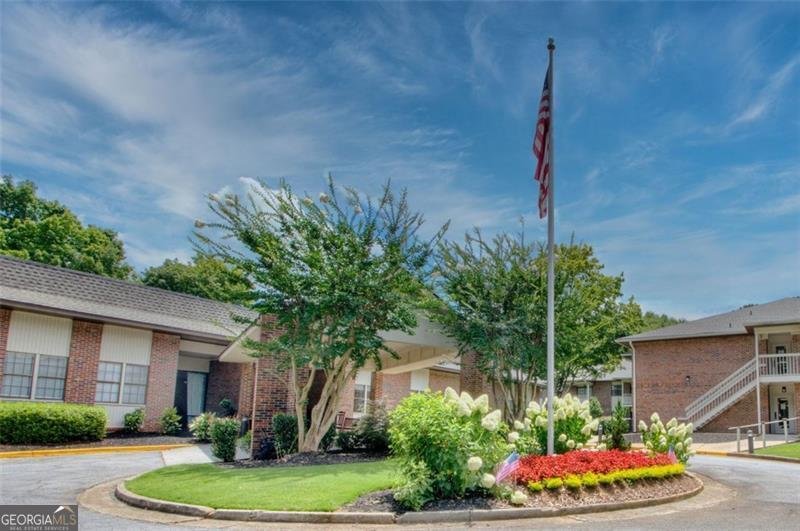 425 Mount Vernon Highway Sandy Springs - 53