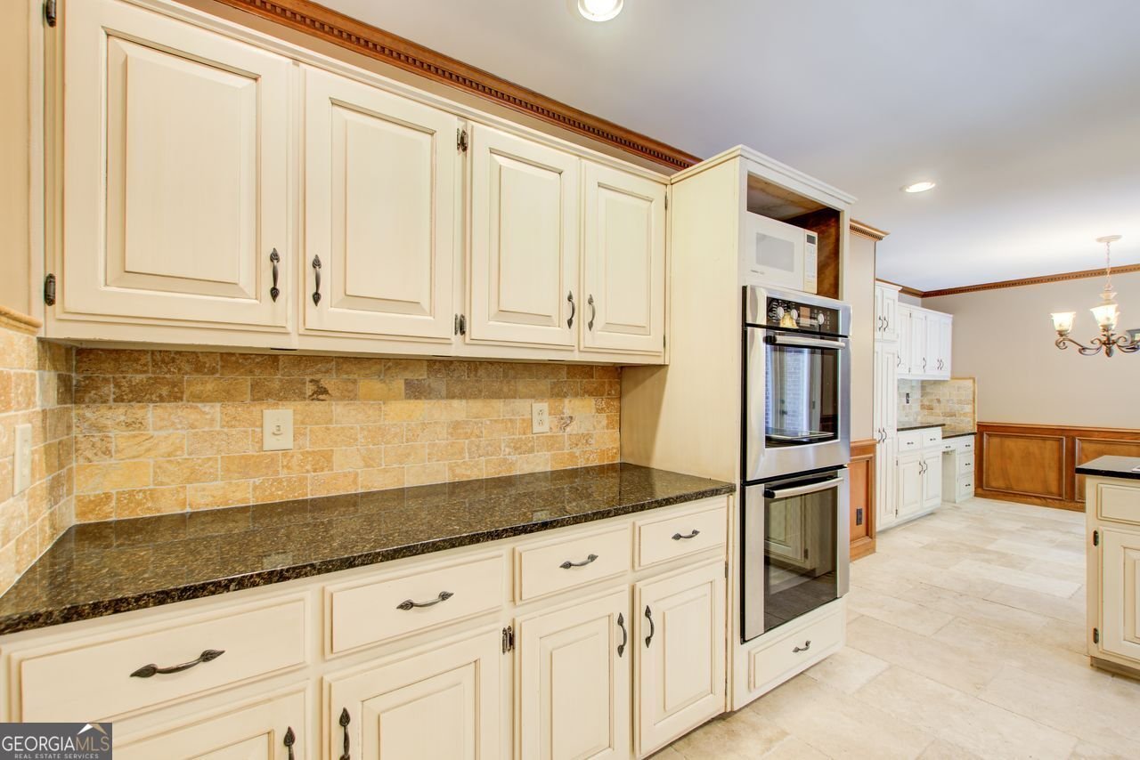 5163 Charlemagne Way Lilburn - 11