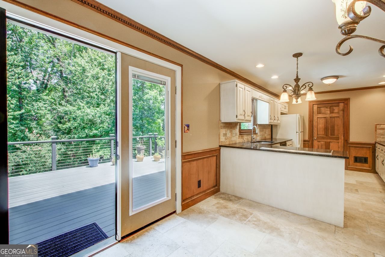 5163 Charlemagne Way Lilburn - 15
