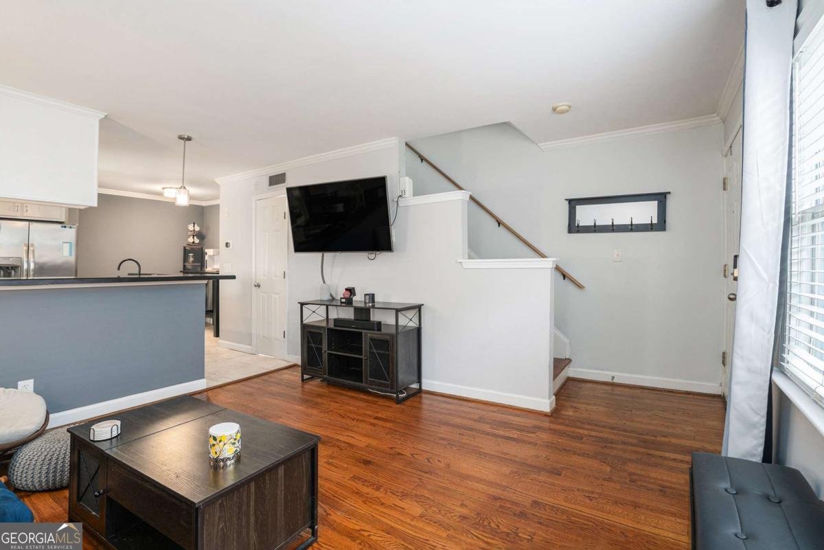 2232 Dunseath Avenue Atlanta - 4