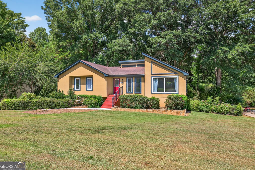 415 Spruce Lane Lane Monroe - 2