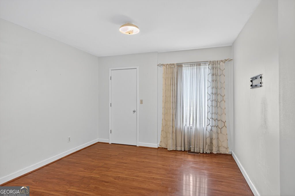 415 Spruce Lane Lane Monroe - 24