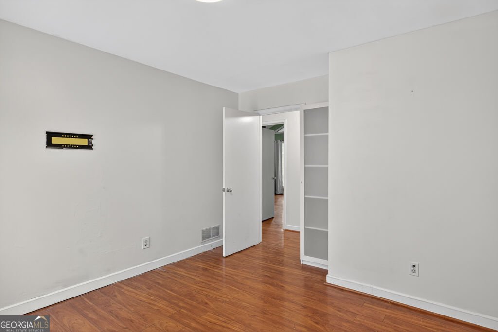 415 Spruce Lane Lane Monroe - 25