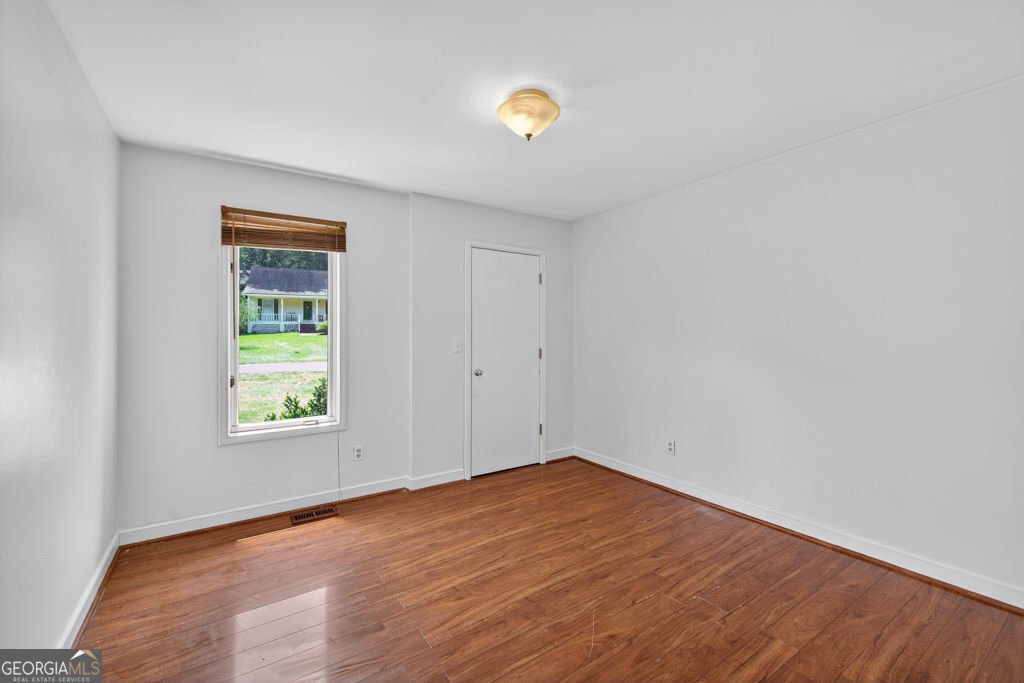 415 Spruce Lane Lane Monroe - 26