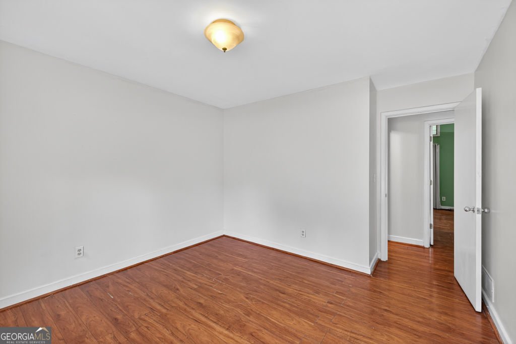 415 Spruce Lane Lane Monroe - 27
