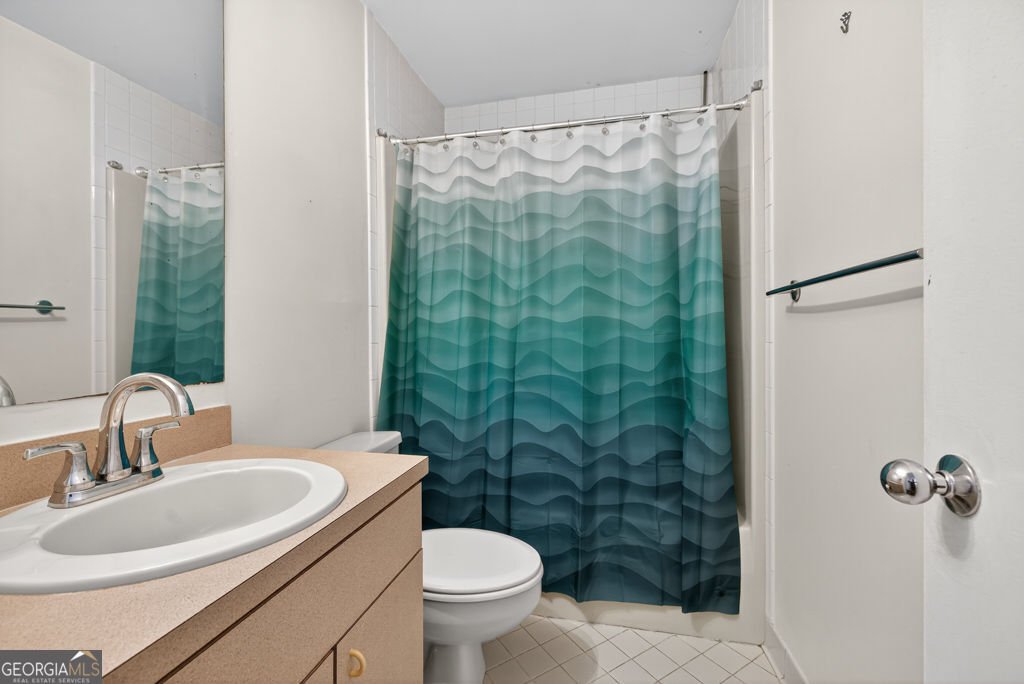 415 Spruce Lane Lane Monroe - 28