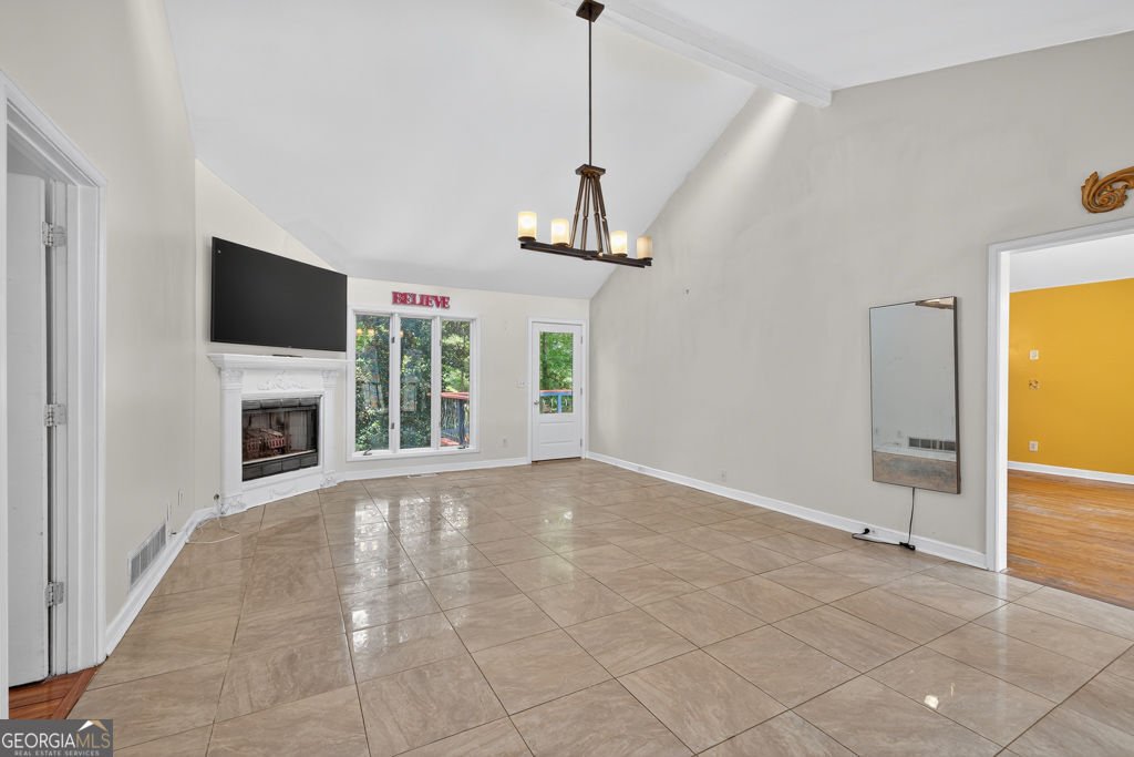 415 Spruce Lane Lane Monroe - 5
