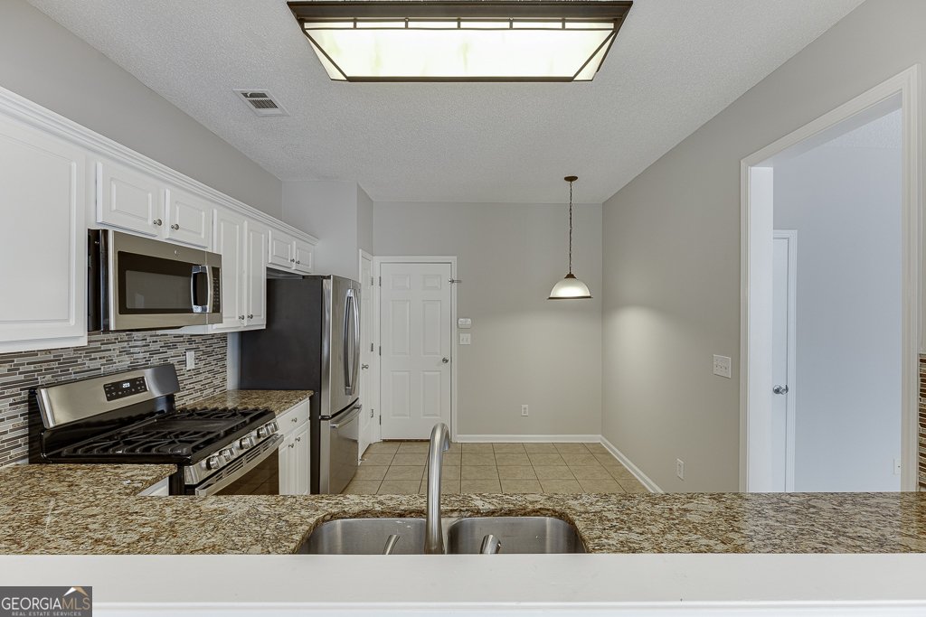 2421 Elkhorn Terrace Duluth - 17
