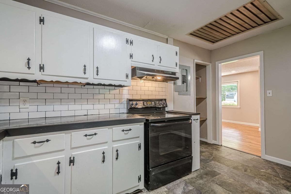 151 Ridgeway Road Canton - 19