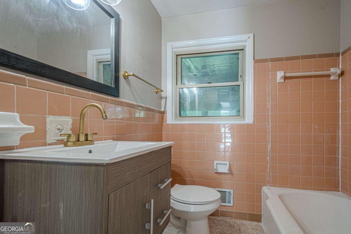 151 Ridgeway Road Canton - 40