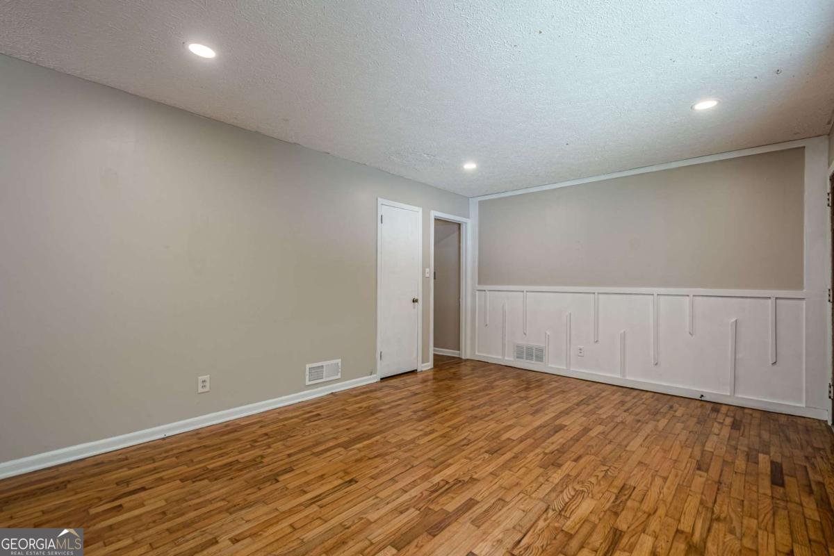 151 Ridgeway Road Canton - 8