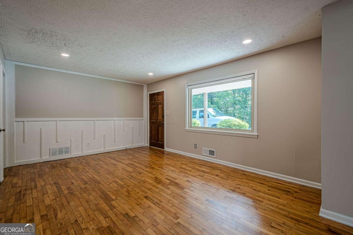 151 Ridgeway Road Canton - 9