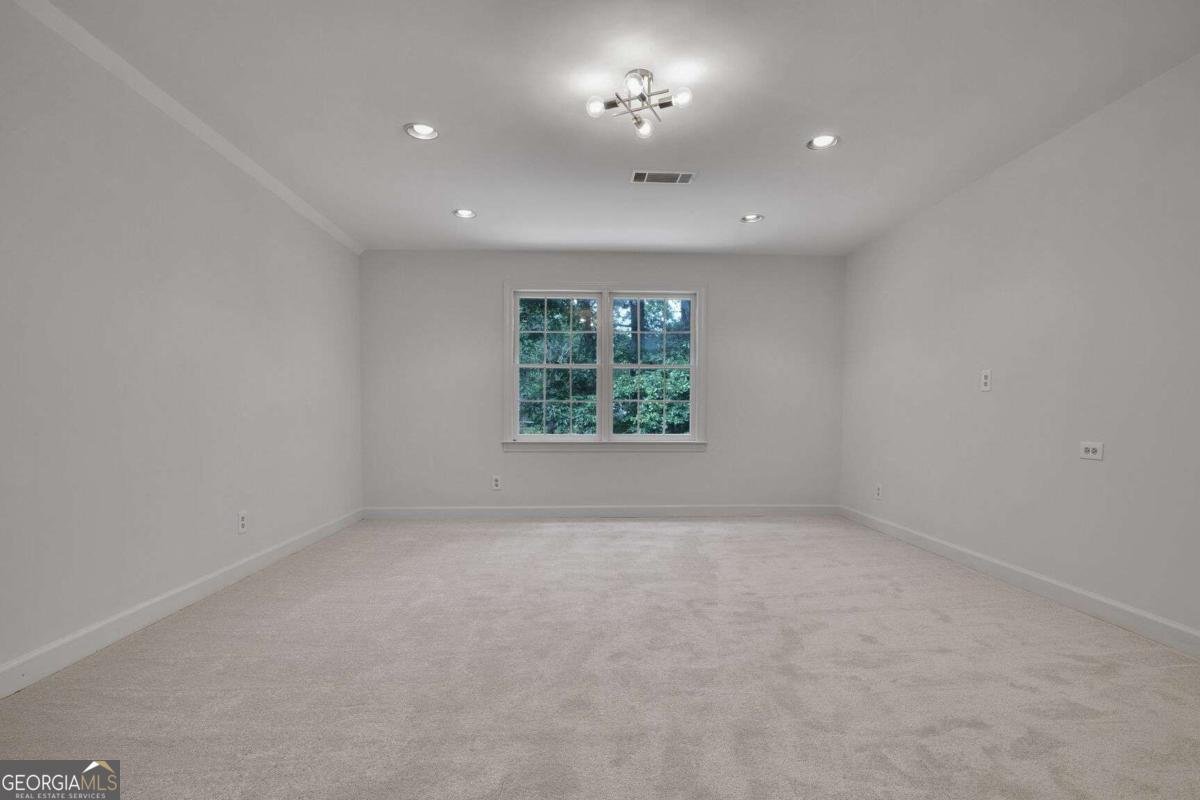 11395 West Road Roswell - 14