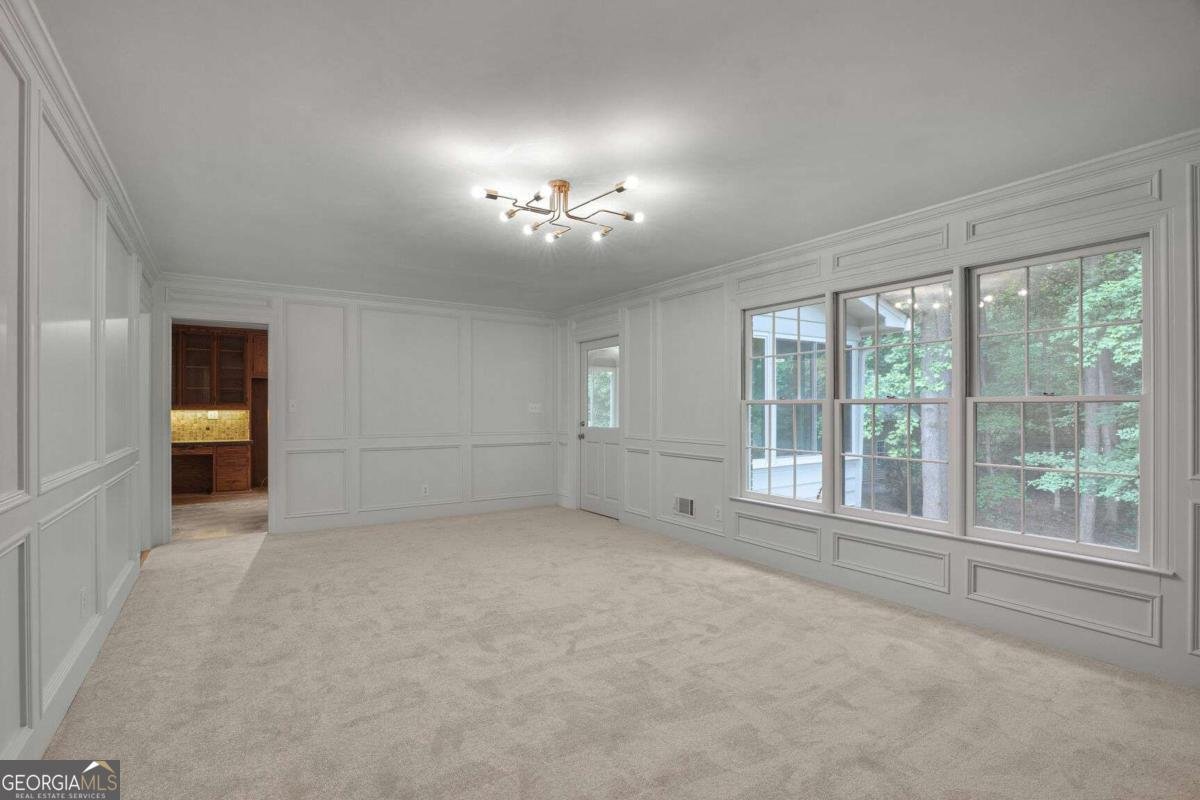 11395 West Road Roswell - 17