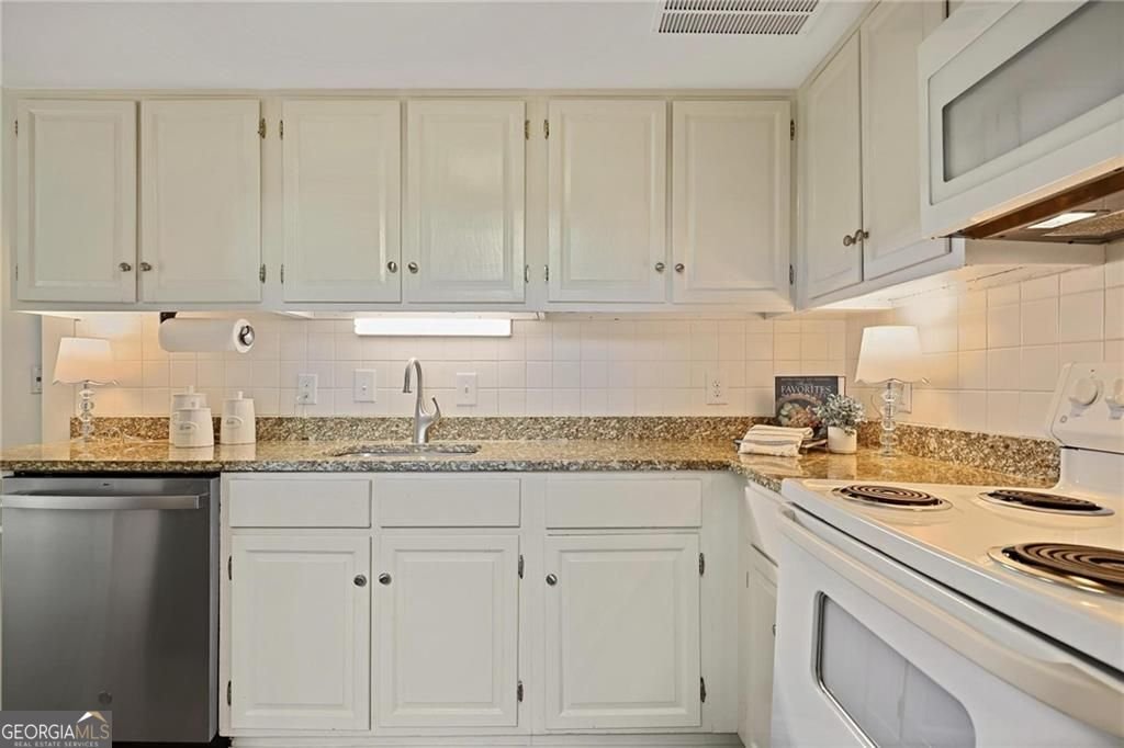 2117 Bucktrout Place Dunwoody - 9